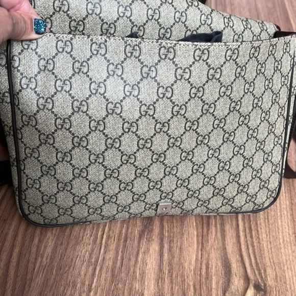 Gucci Canvas Crossbody Bag - Picture 2 of 9
